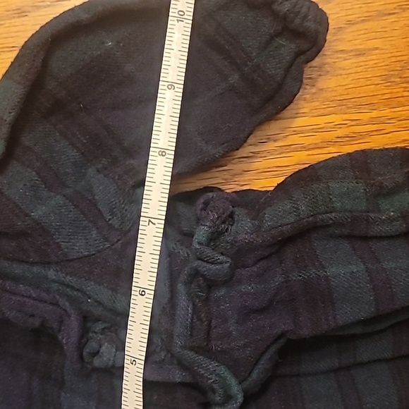 Old Navy baby girls flannel holiday onsie shoulder ruffles green and black LOT G - Picture 7 of 8